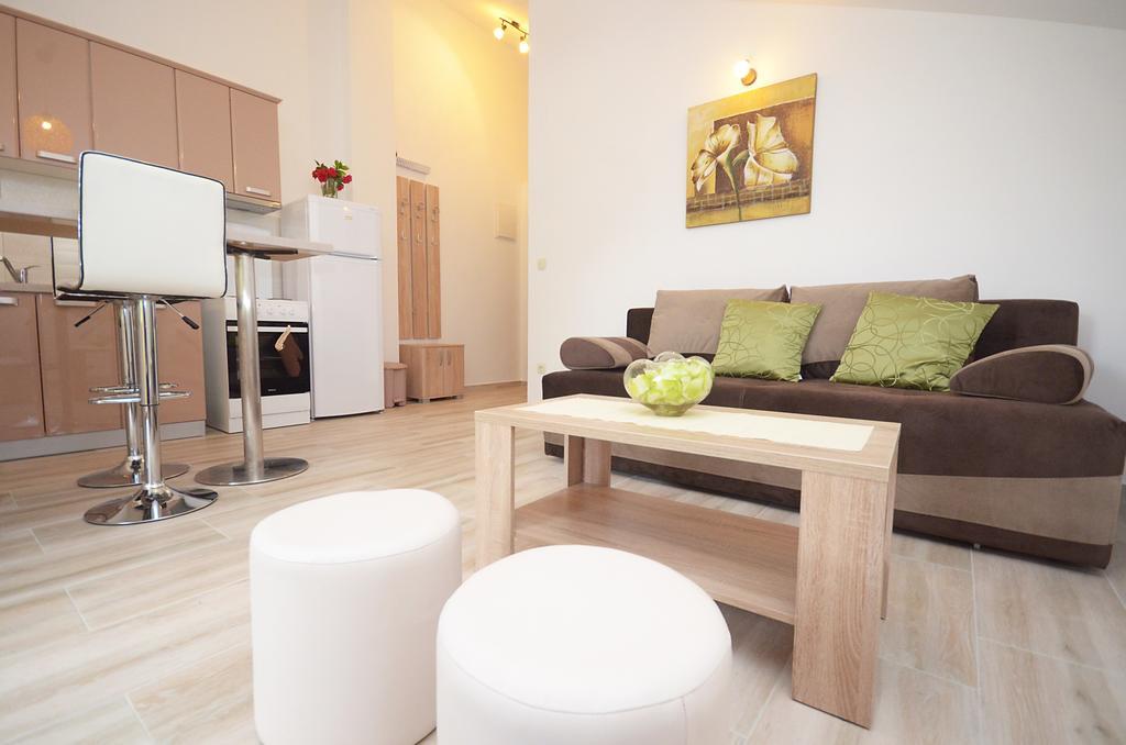 Apartmani Mizdrak Kotor Buitenkant foto