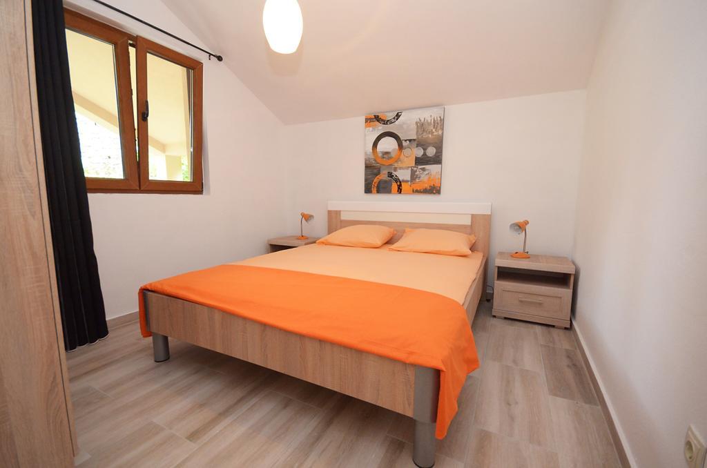 Apartmani Mizdrak Kotor Buitenkant foto