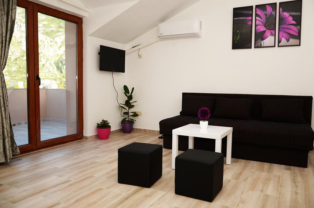 Apartmani Mizdrak Kotor Buitenkant foto